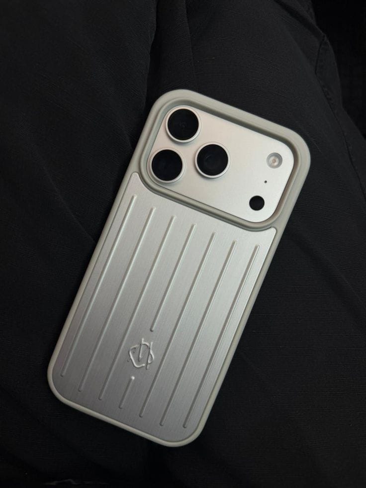 Zyntra™ Rimowa Style Aluminum Groove Matte Luggage Case for iPhone