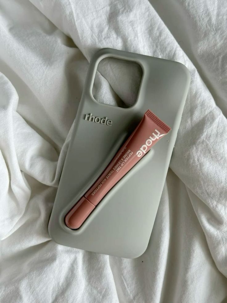 Zyntra™ Rhode Style Silicone Lip Tint Holder Phone Case for iPhone